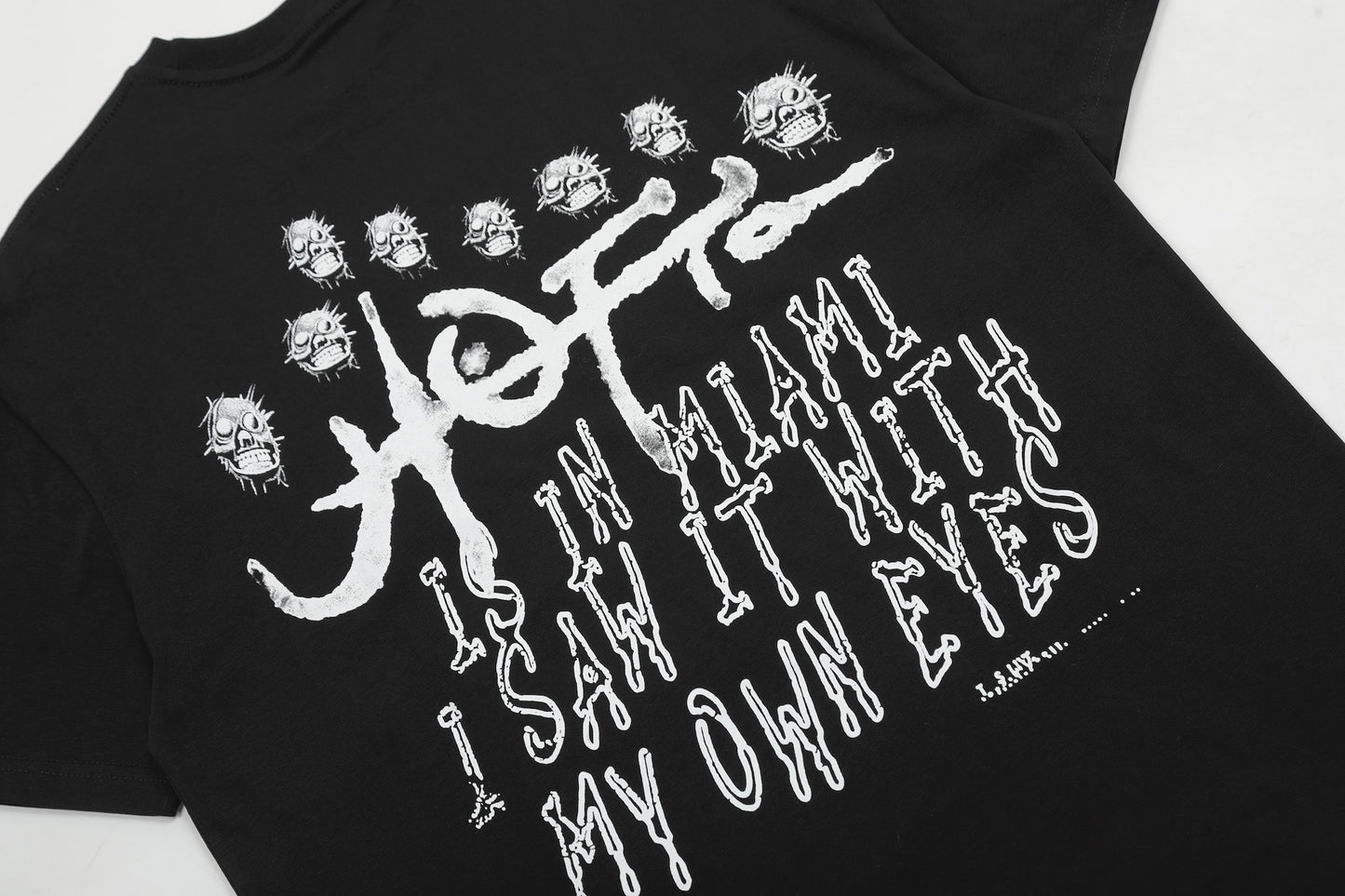 Utopia in My Eyes T-Shirt